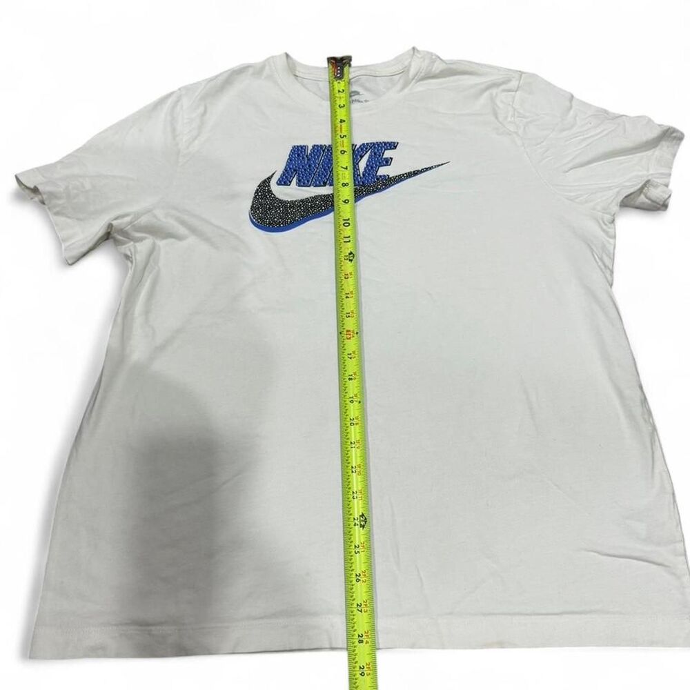 Nike White T-shirt - Picture 3 of 8